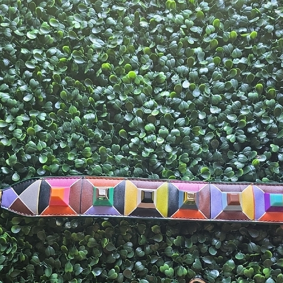 Strap - Picture 3 of 11